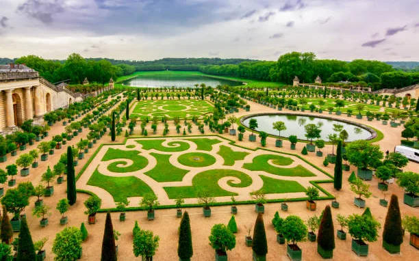 Versailles